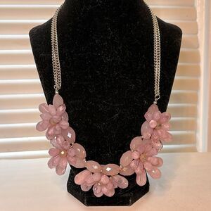 Women’s Silver Tone light  Pink Beaded Floral Statement chain Bib Necklace 22”